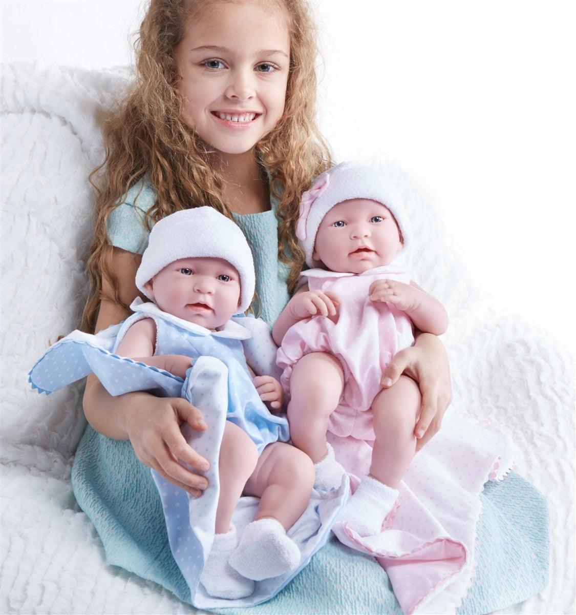Papusa Bebe baiat 43 cm costum vara bleu si paturica - Nitzi.ro