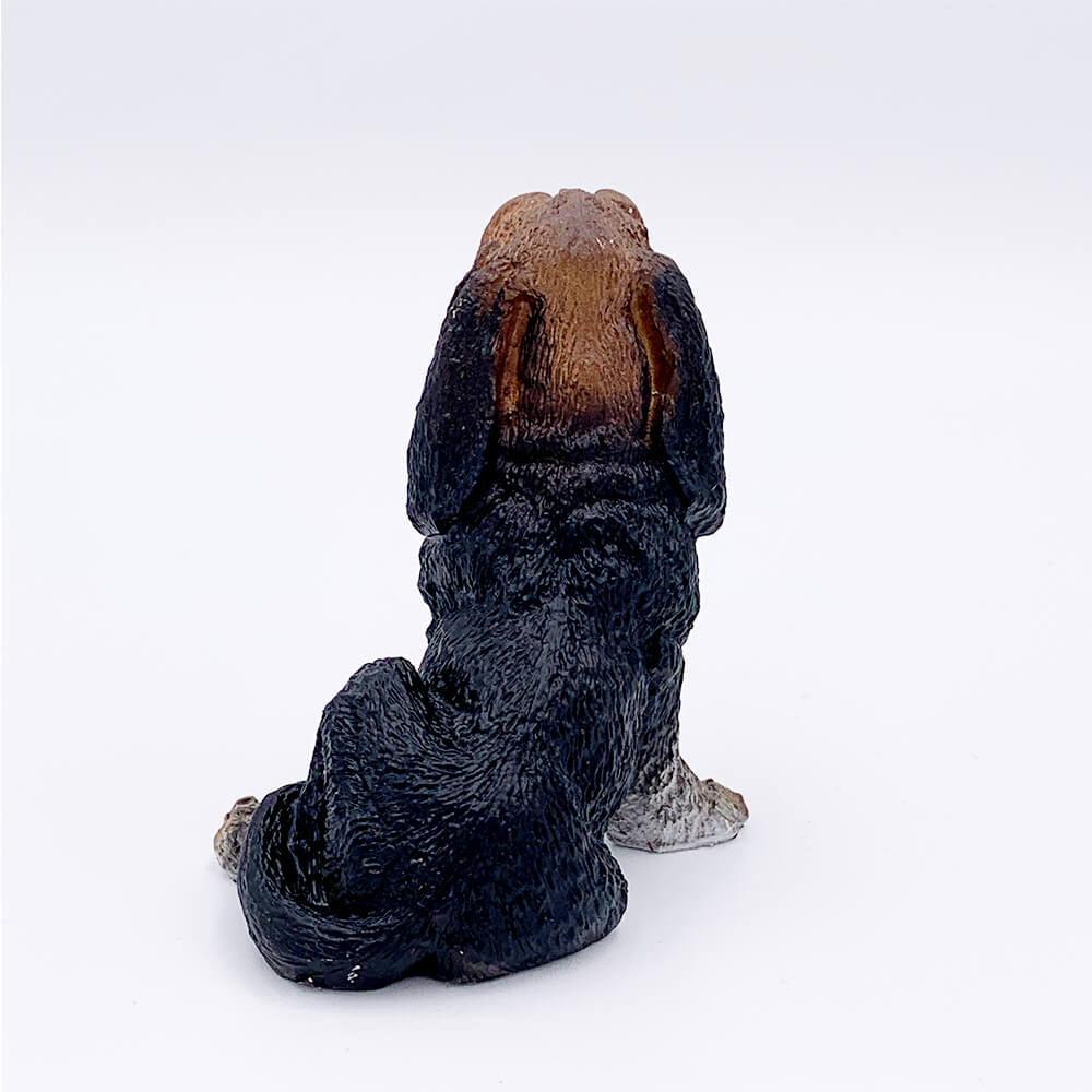 Figurina Caine Bassett - 9 cm - Nitzi.ro