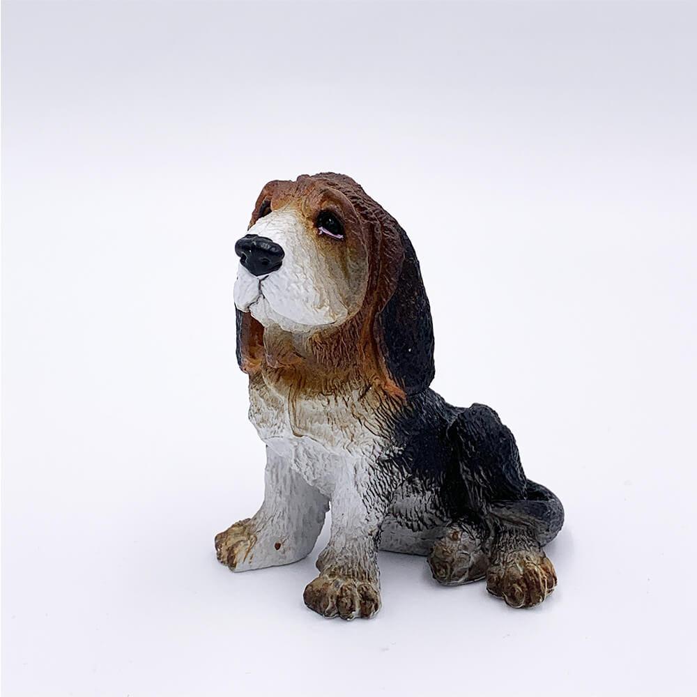 Figurina Caine Bassett - 9 cm - Nitzi.ro