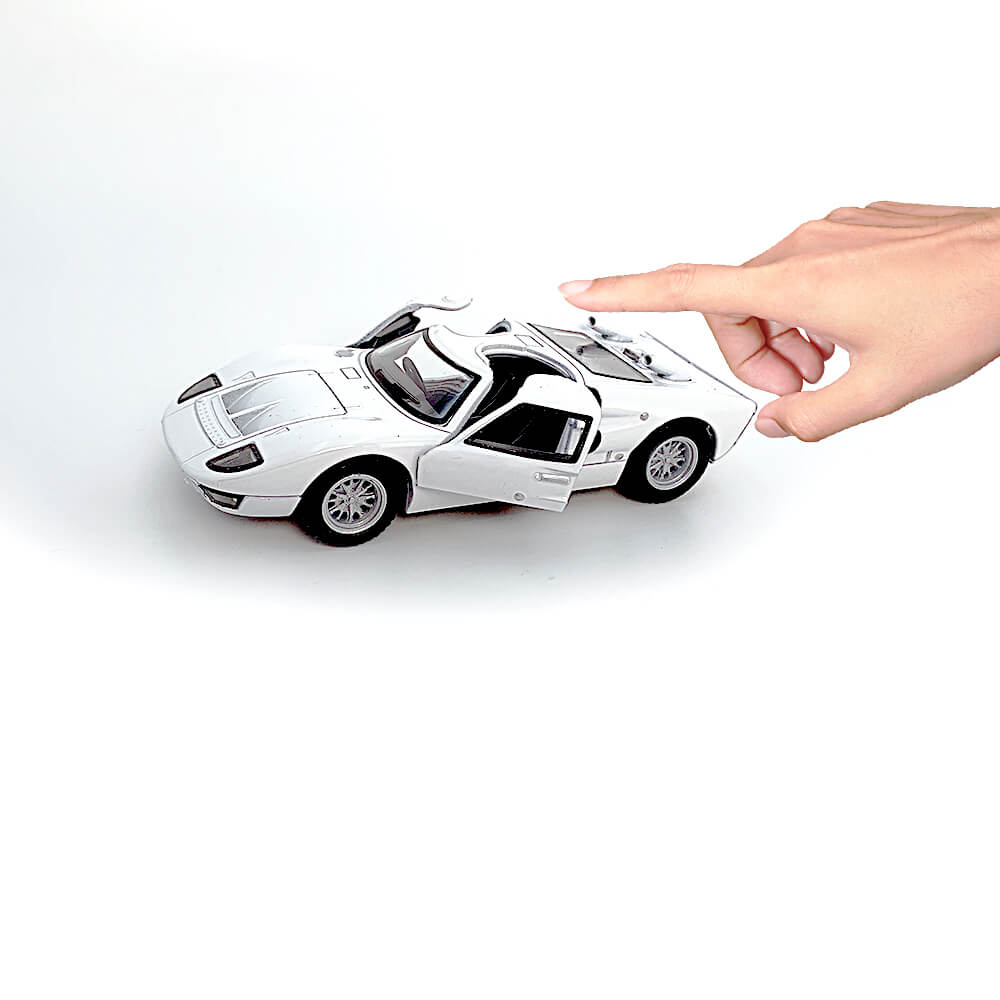 Masinuta diecast Ford GT40 MKII 1966 - 13 cm - albă