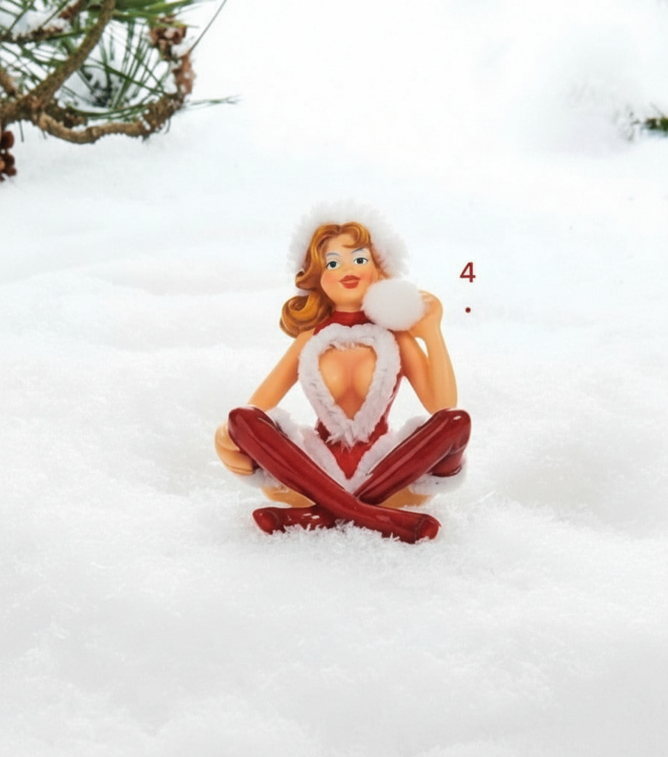 Ornament figurina Craciunite in zapada