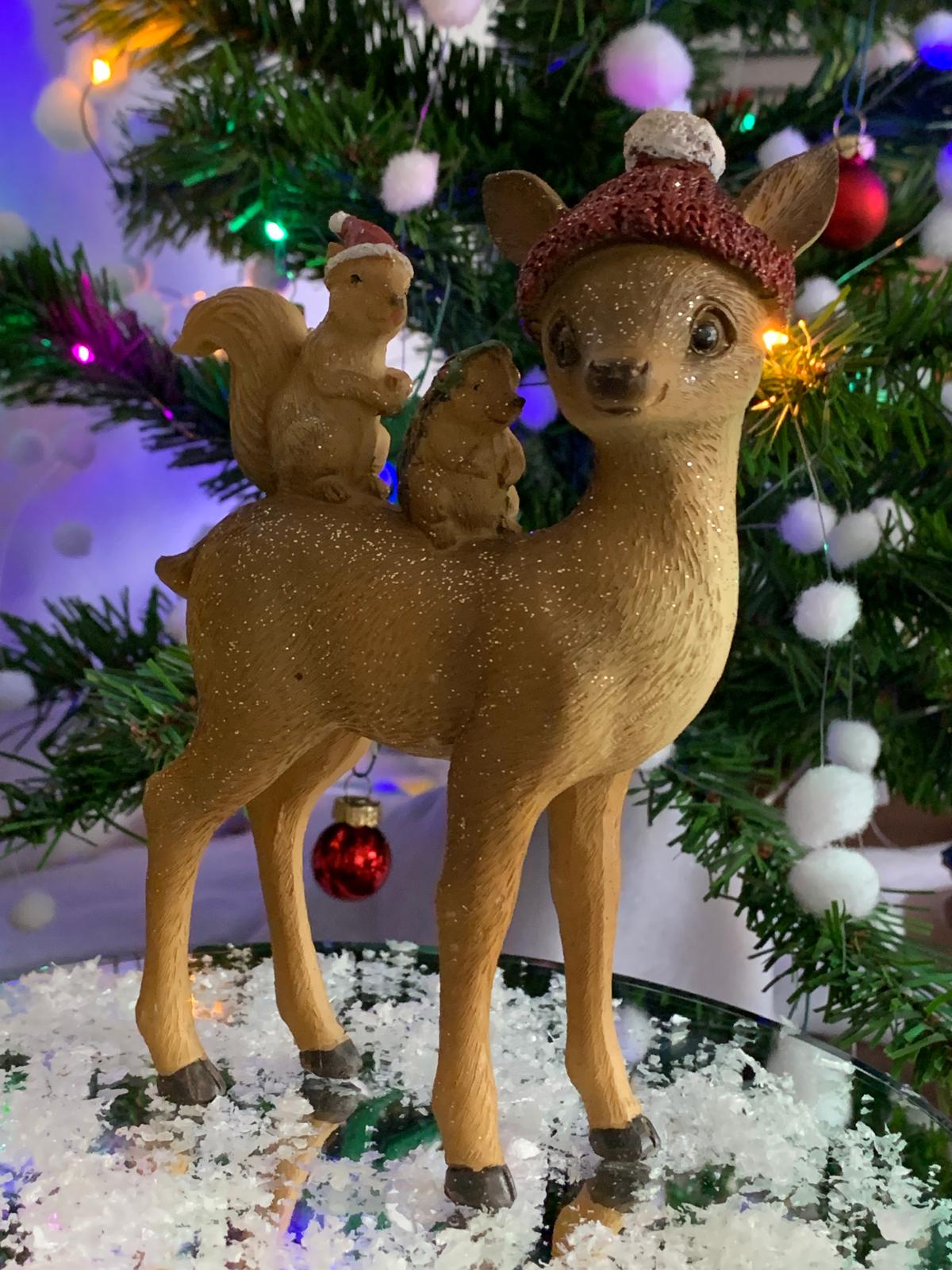 Caprioara cu prieteni decoratiune statueta Craciun 15 cm