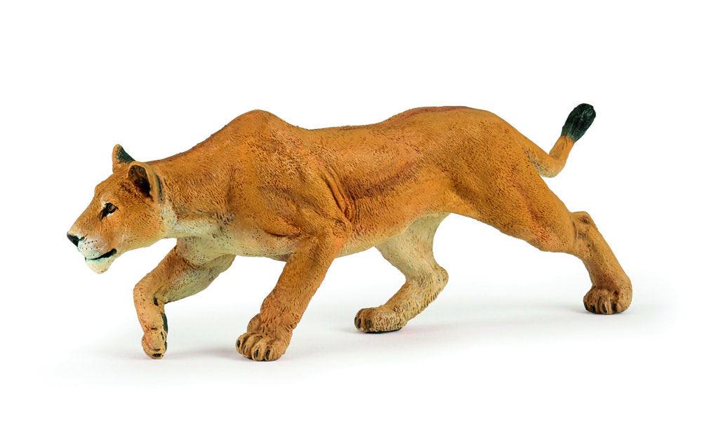 Figurina Leoaica la vanatoare - Nitzi.ro