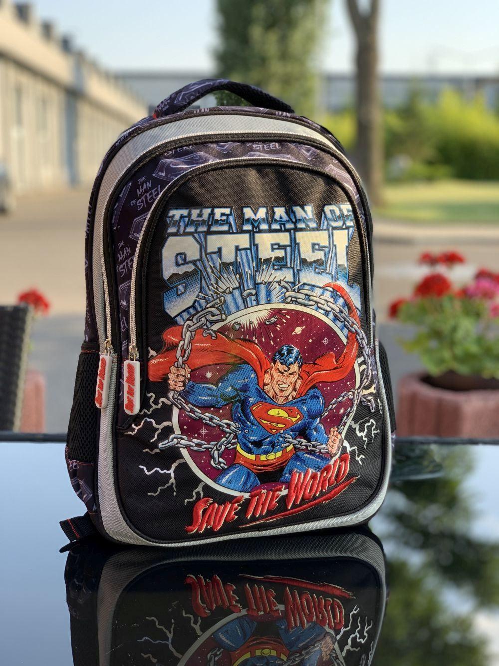 Ghiozdan Superman cu trei compartimente - Nitzi.ro
