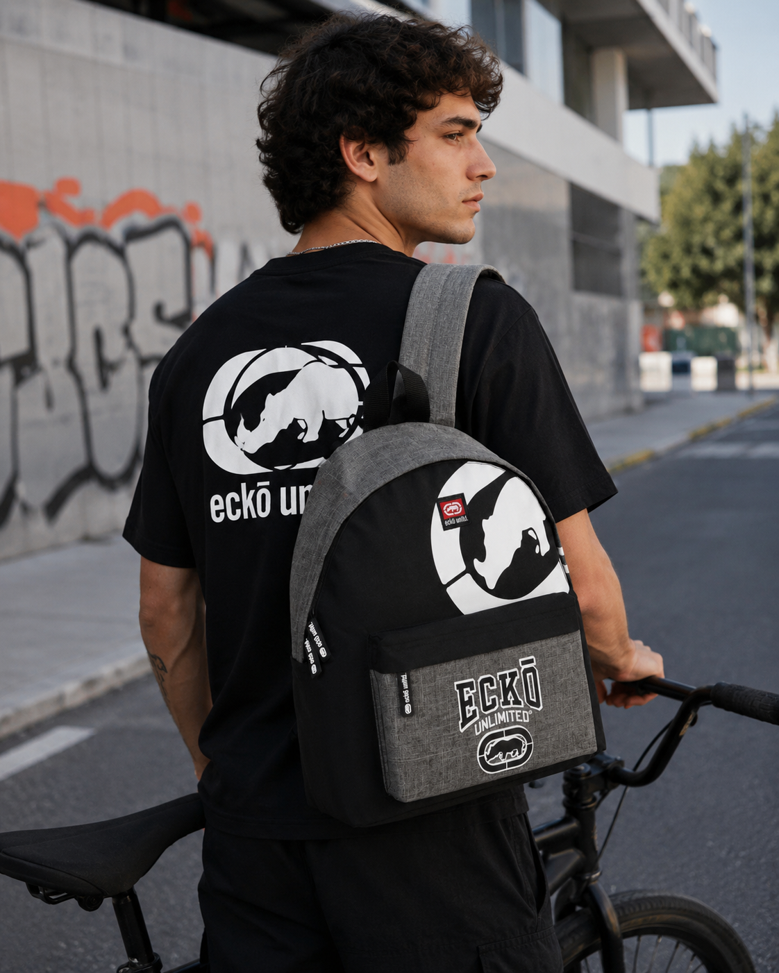 rucsac urban Ecko gri cu buzunar frontal
