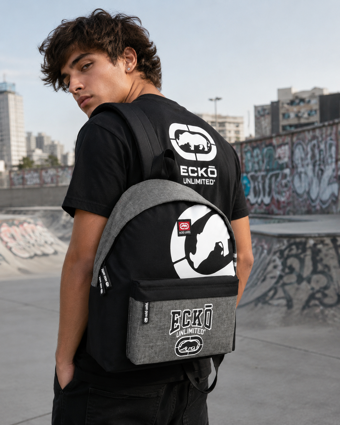 rucsac adolescenți Ecko gri și negru modern