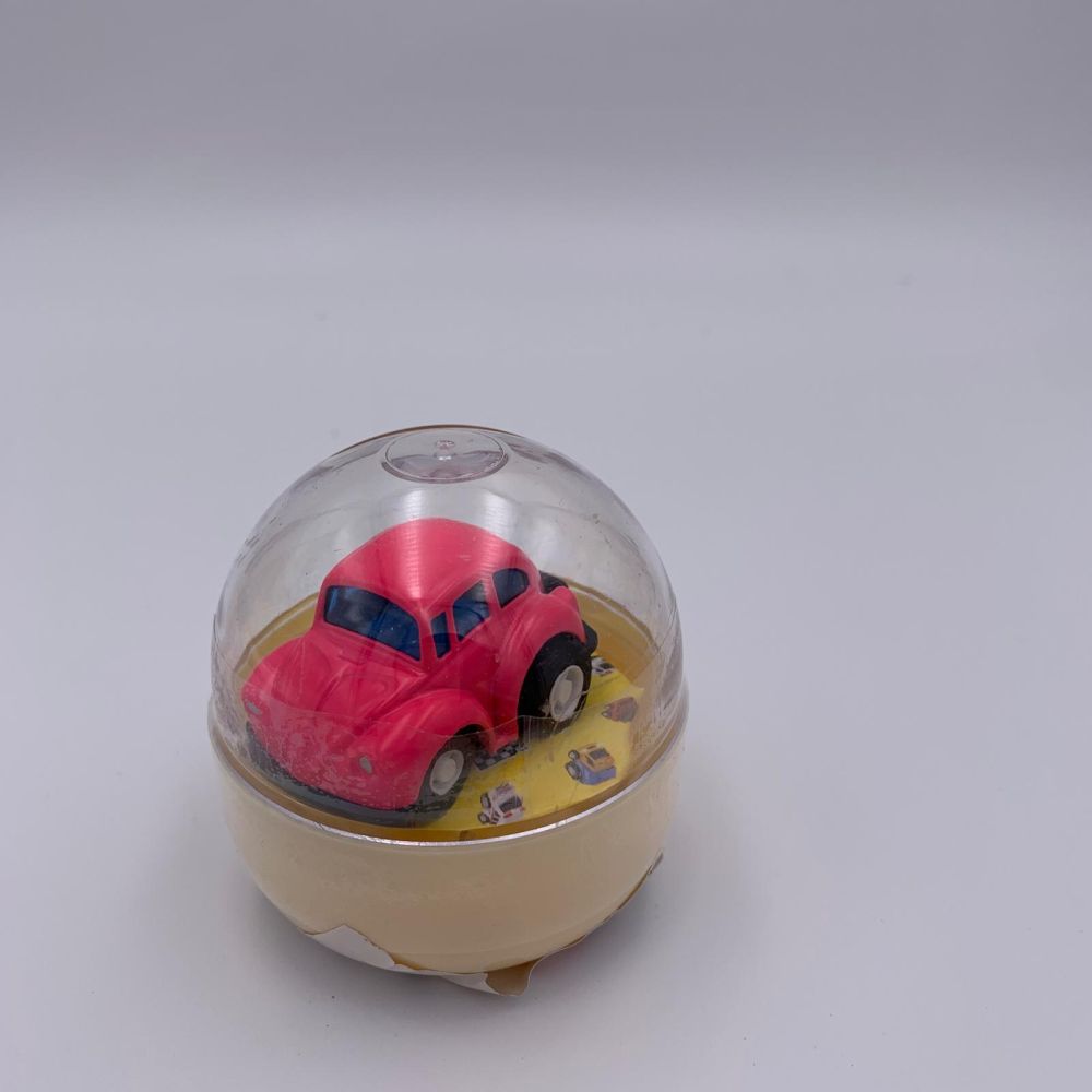 Mini masinuta diecast in capsula