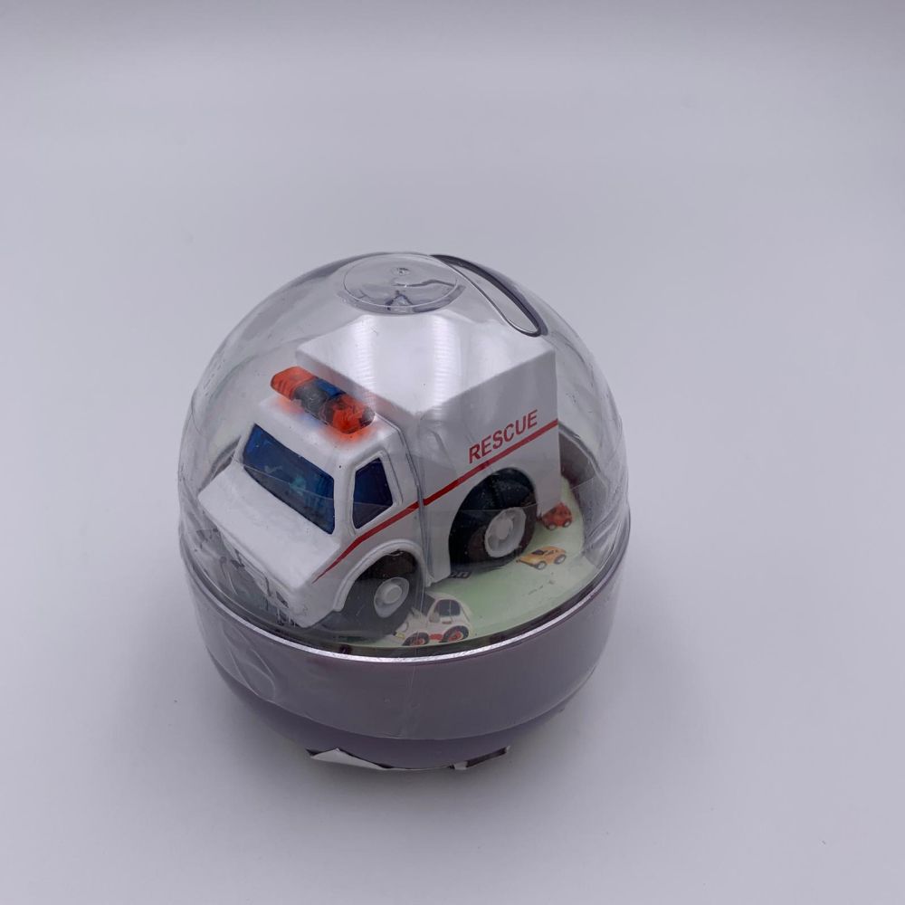 Mini masinuta diecast in capsula