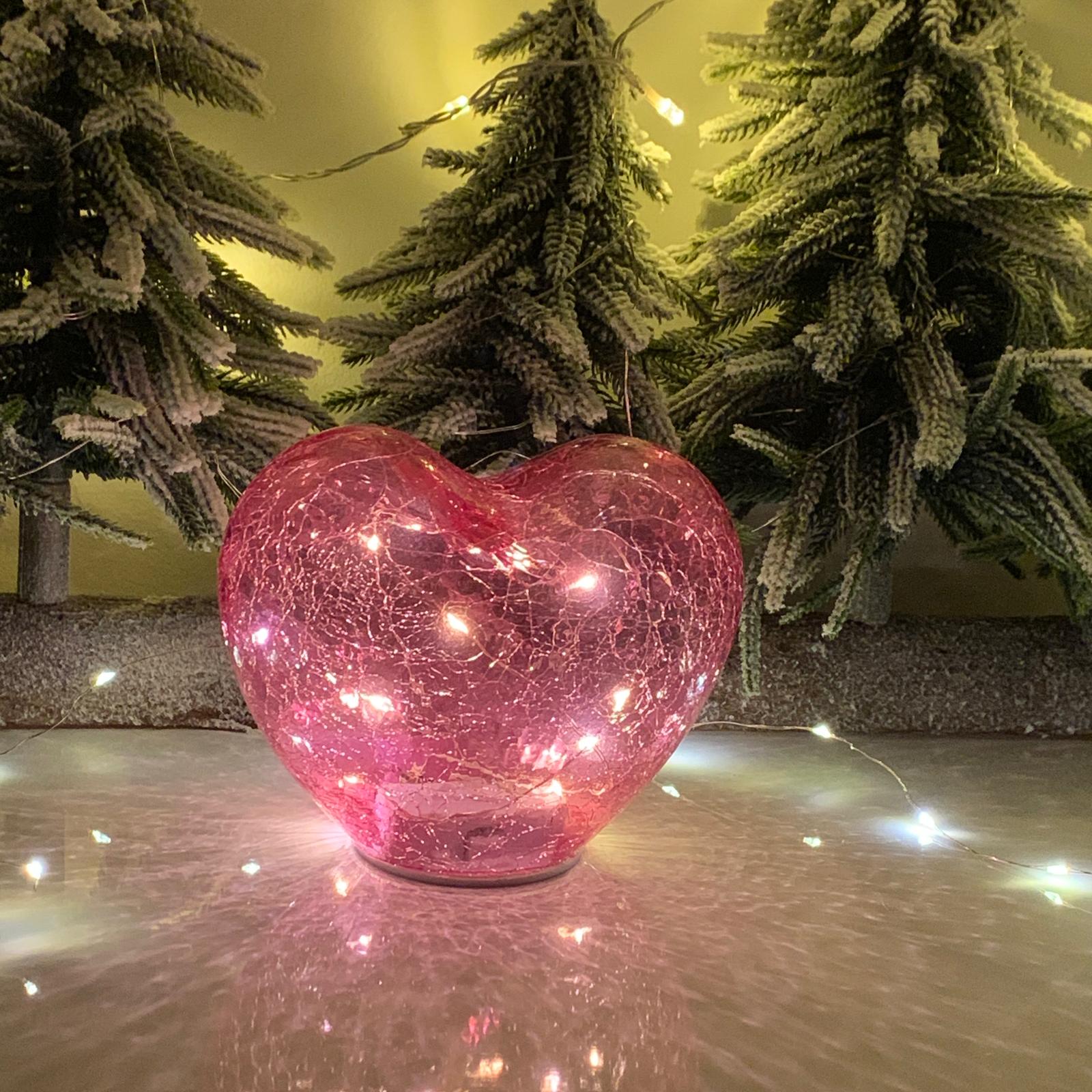 Inima din sticla decorative, cu 20 de leduri in interioe ce reflecta o lumina placuta ambientală