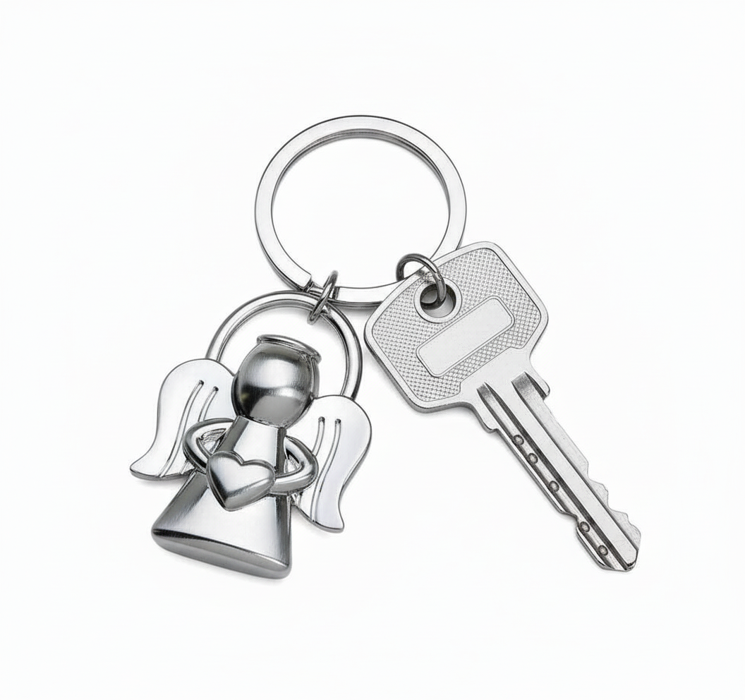 Breloc metalic model Îngeraș 